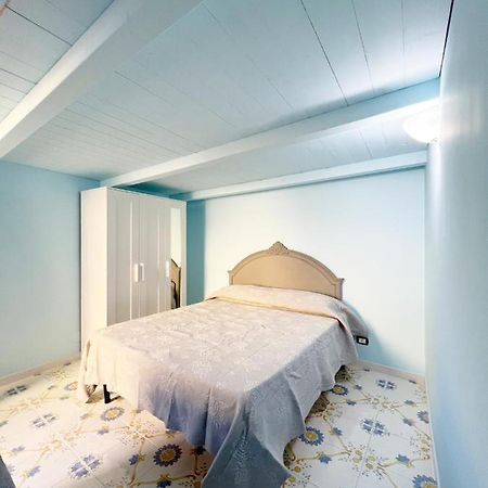 Appartamento Nel Cuore Di Formia Exterior photo
